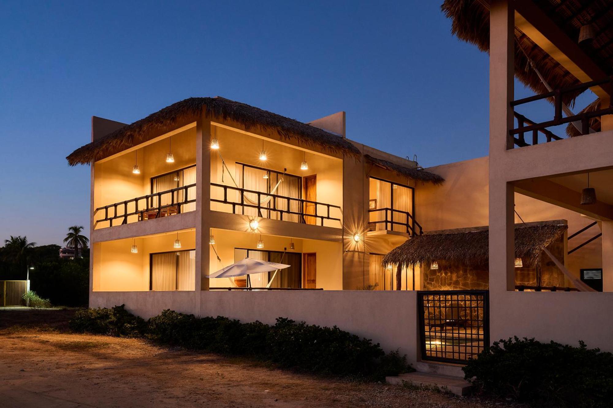 Lya Beach House Санта-Мария-Колотепек Экстерьер фото